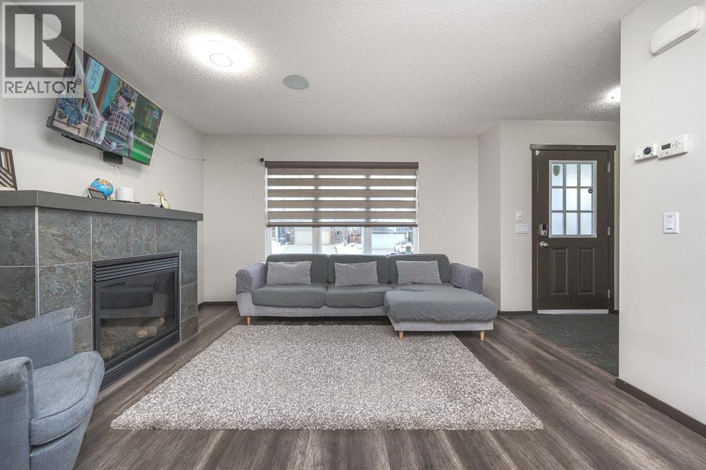 702 Panamount Boulevard NW — photo 4