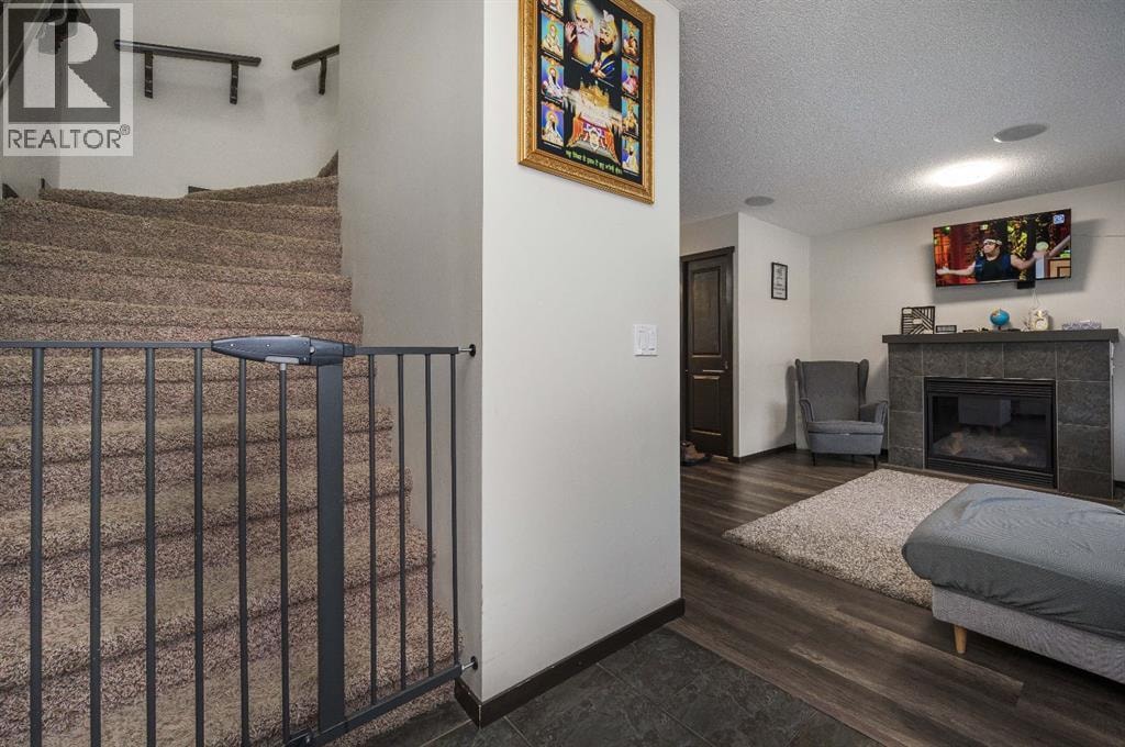 702 Panamount Boulevard NW — photo 15