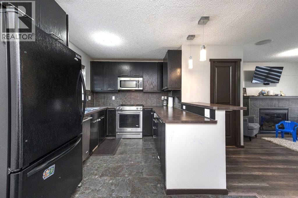 702 Panamount Boulevard NW — photo 10