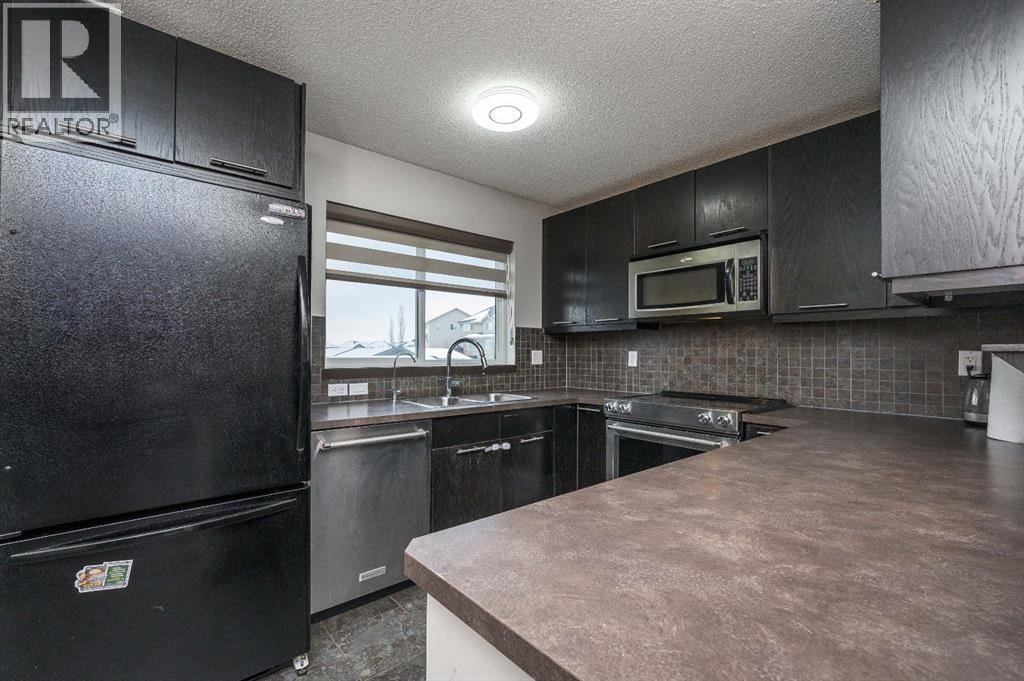 702 Panamount Boulevard NW — photo 11