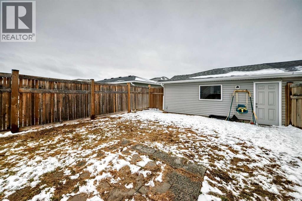 17 Redstone Common NE — photo 44