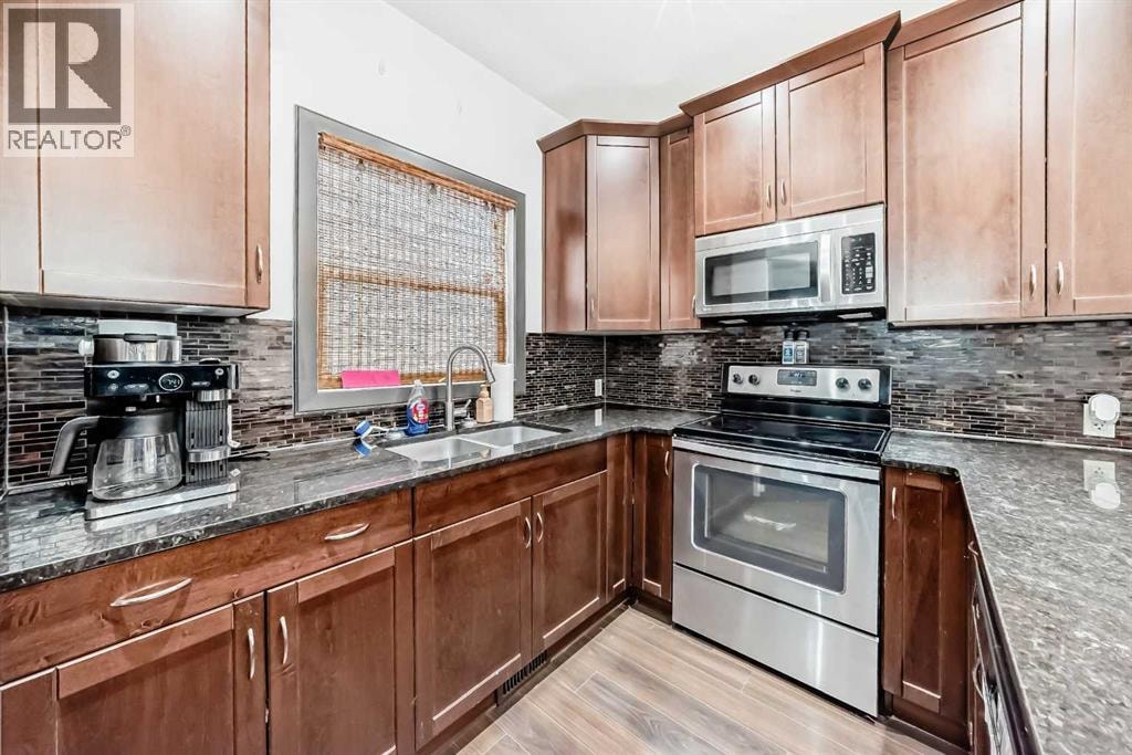 17 Redstone Common NE — photo 14