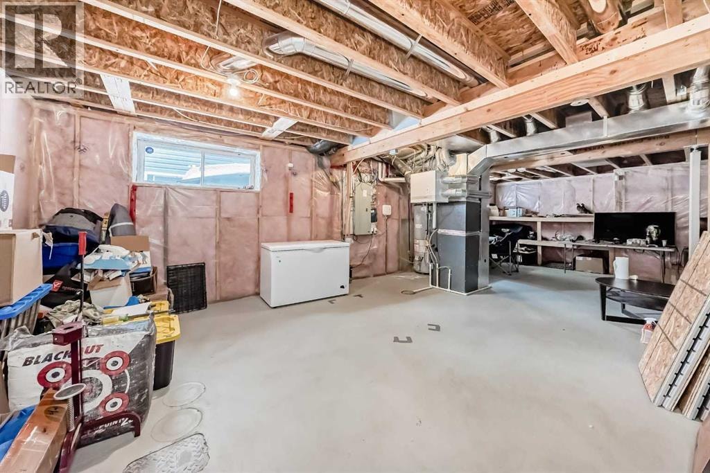 17 Redstone Common NE — photo 40