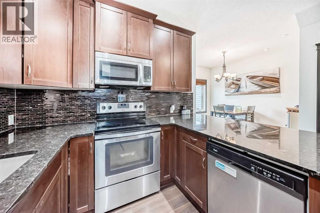 17 Redstone Common NE — photo 16