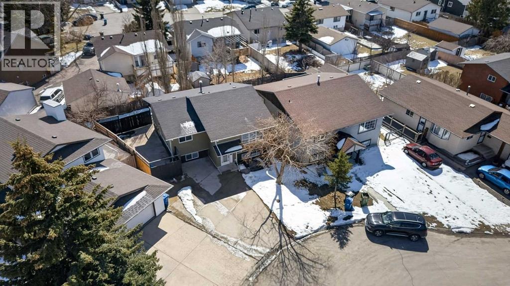 32 Fallingworth Court NE — photo 45