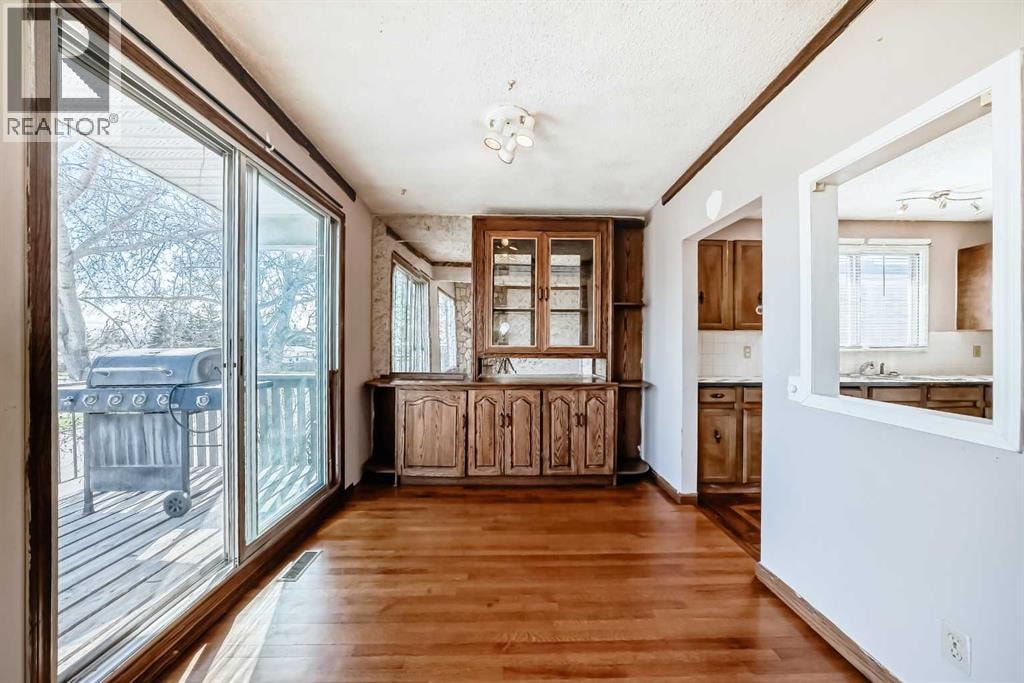 2610 Dover Ridge Drive SE — photo 2