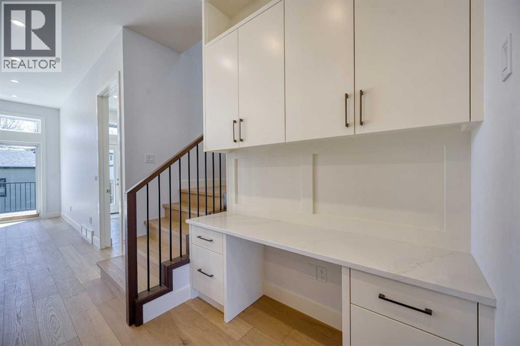 2008 26A Street SW — photo 17