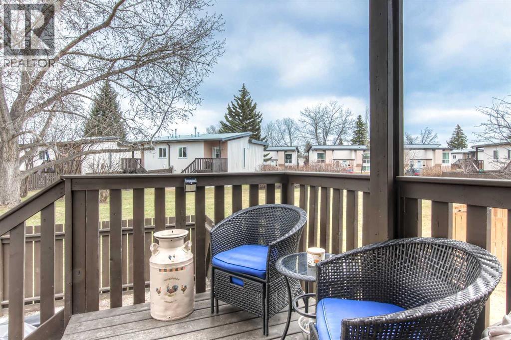 172 Oaktree Lane SW — photo 20