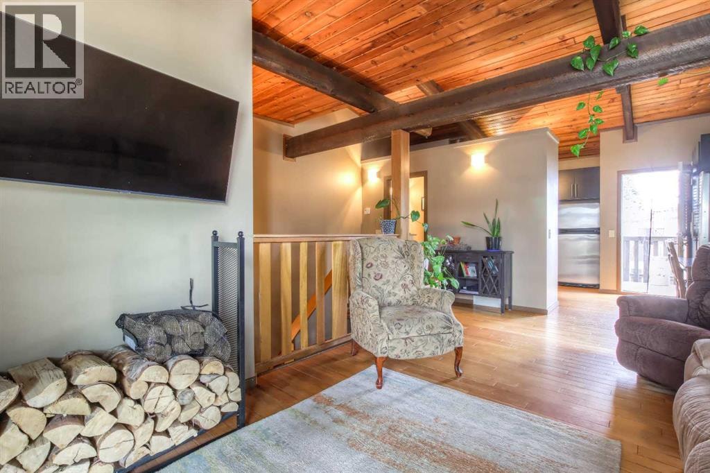 172 Oaktree Lane SW — photo 8