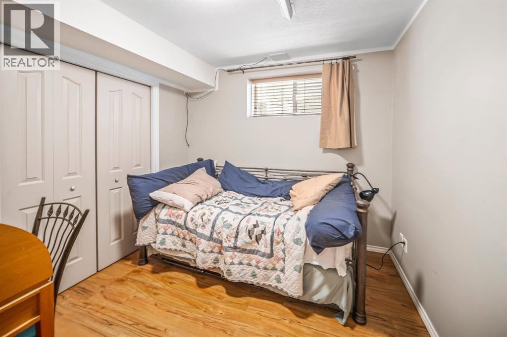 180 Hidden Vale Close NW — photo 38