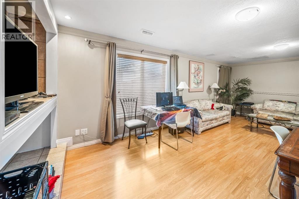 180 Hidden Vale Close NW — photo 40