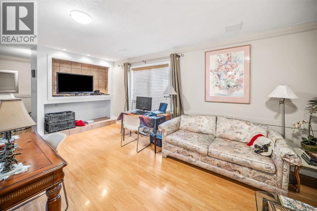 180 Hidden Vale Close NW — photo 42