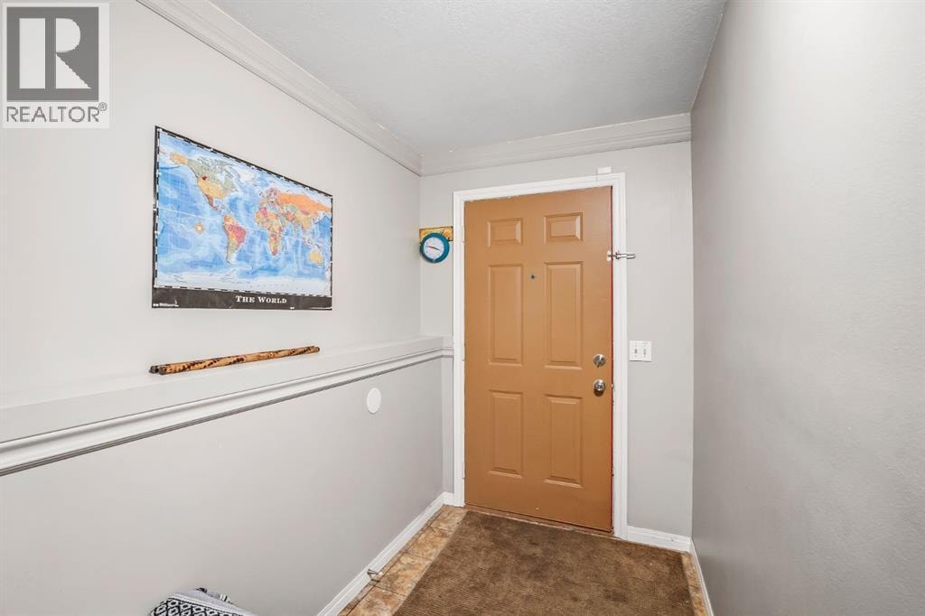 180 Hidden Vale Close NW — photo 43