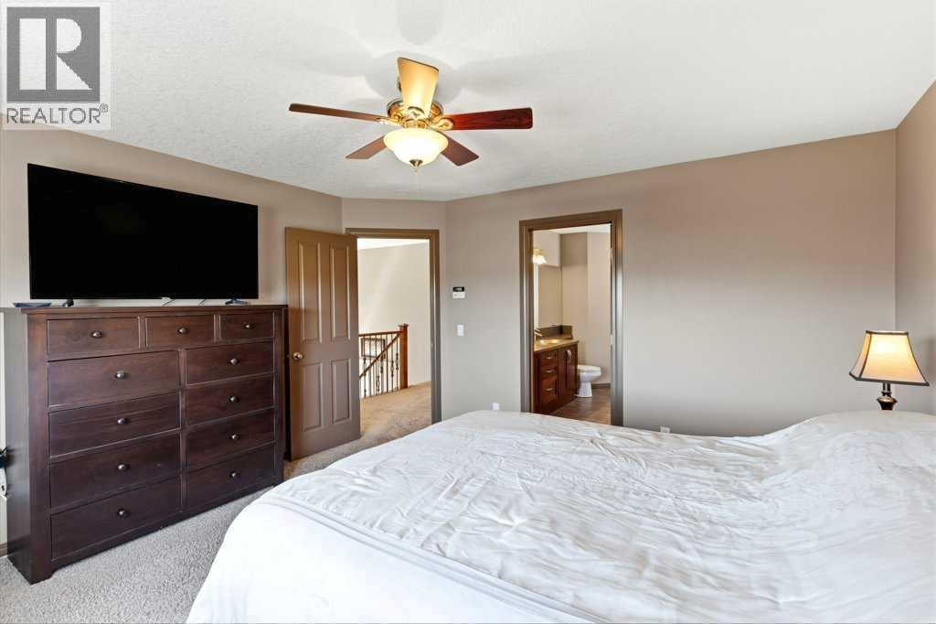 23 Aspen Stone Crescent SW — photo 23