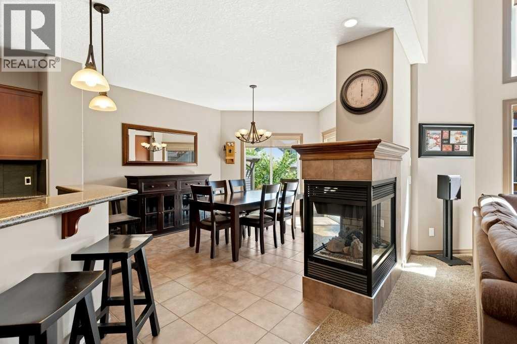 23 Aspen Stone Crescent SW — photo 11