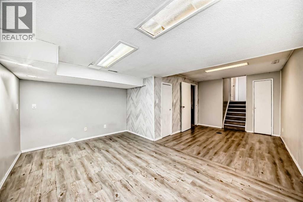 323 Falwood Way NE — photo 27
