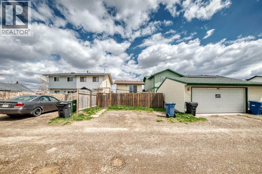 323 Falwood Way NE — photo 34