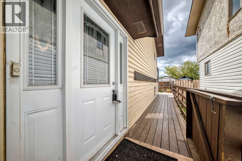 323 Falwood Way NE — photo 30