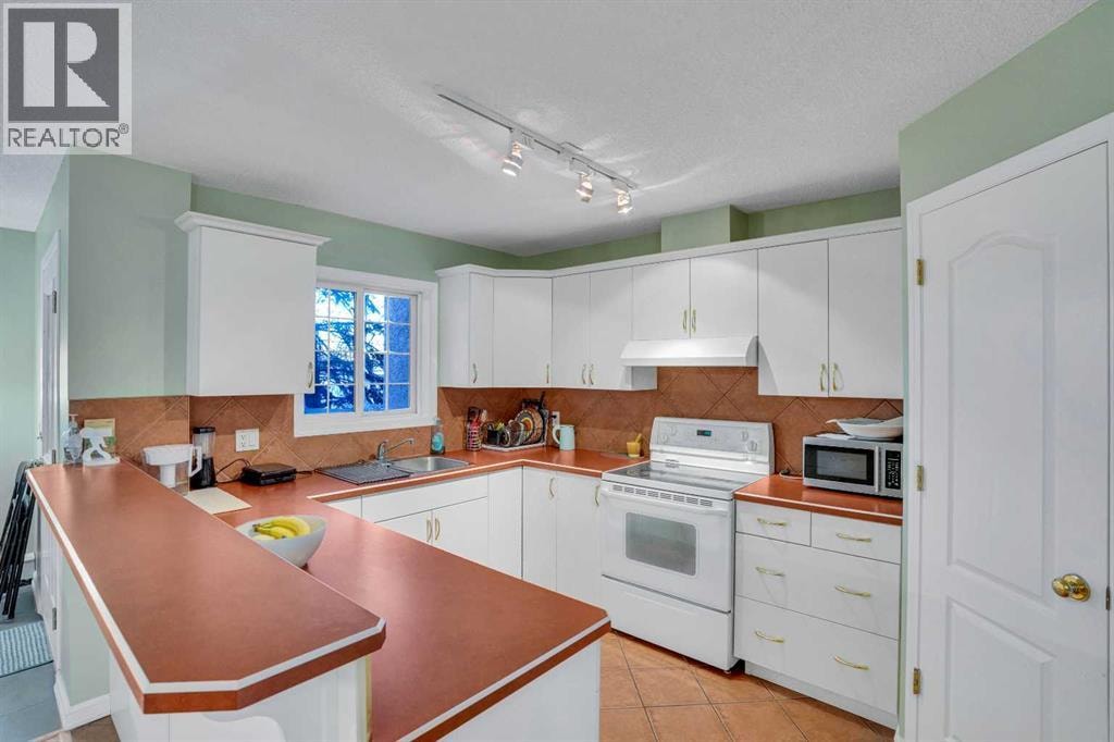 118, 1409 Centre A Street NE — photo 7