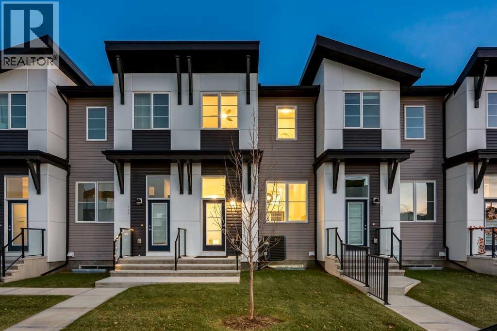 605, 474 SETON Circle SE — photo 1