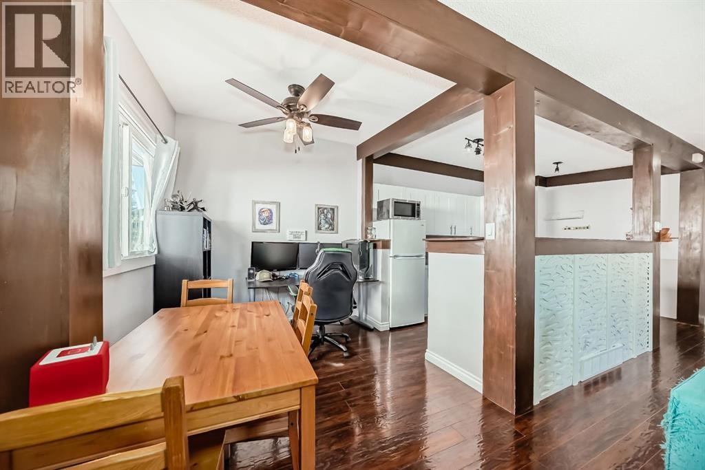 724D Raynard Crescent SE — photo 8