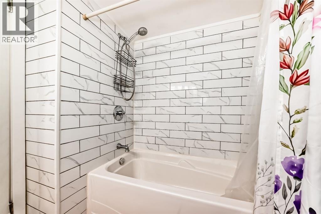 724D Raynard Crescent SE — photo 24