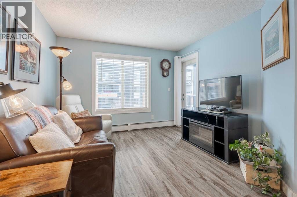 311, 2715 12 Avenue SE — photo 4