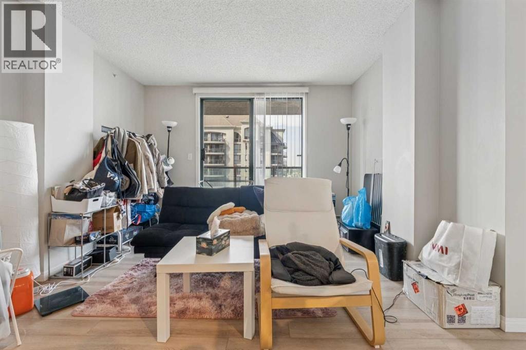 1408, 1111 6 Avenue SW — photo 12