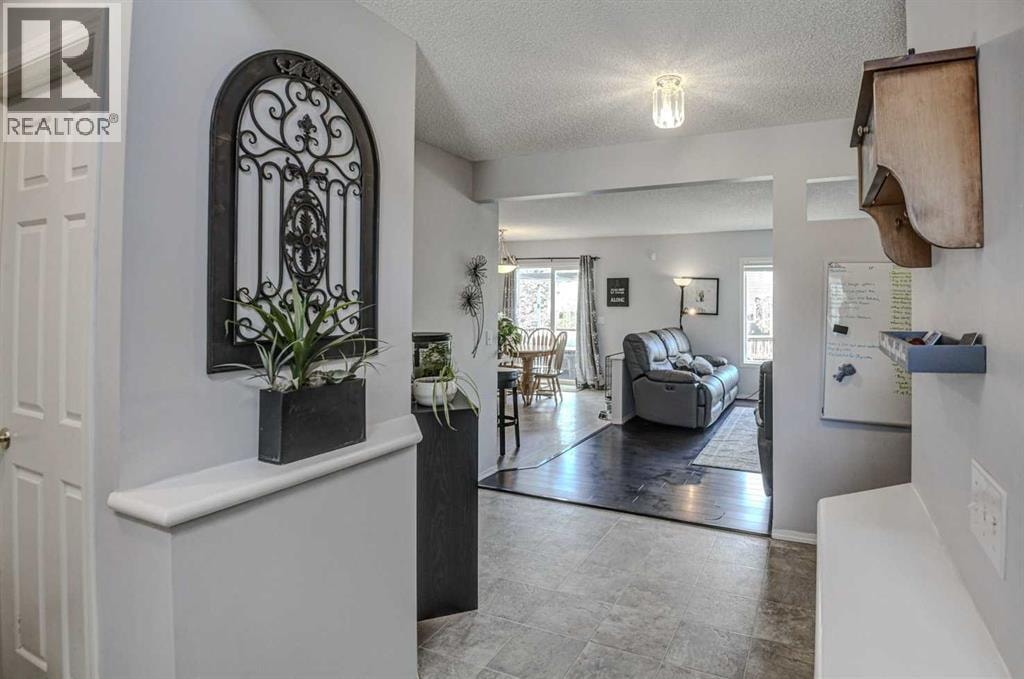 181 Citadel Ridge Close NW — photo 2