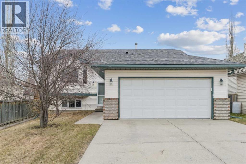 10 Bow Ridge Lane