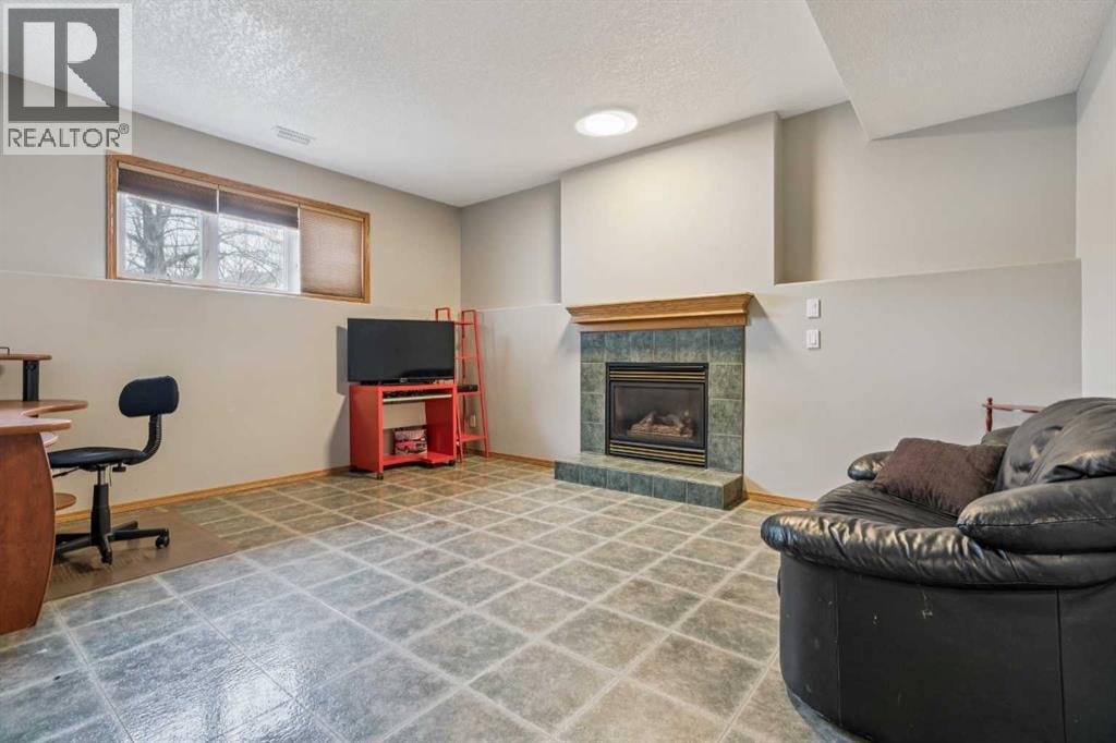 10 Bow Ridge Lane — photo 22