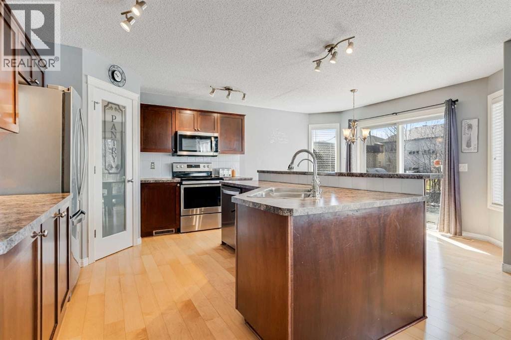 773 Luxstone Landing SW — photo 6