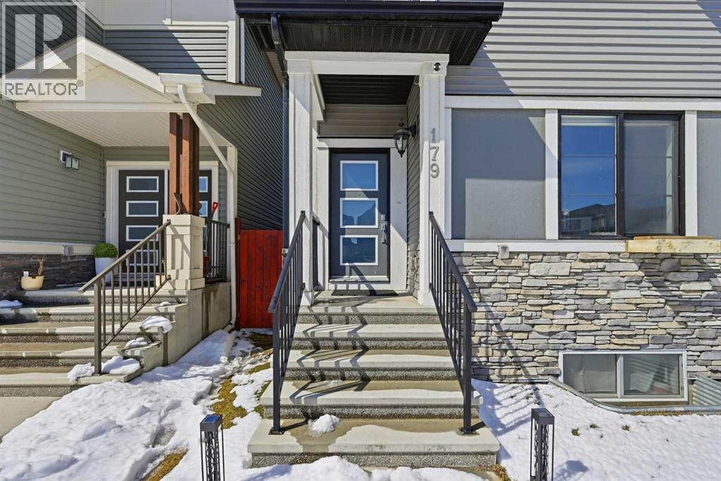 179 Homestead Drive NE — photo 5