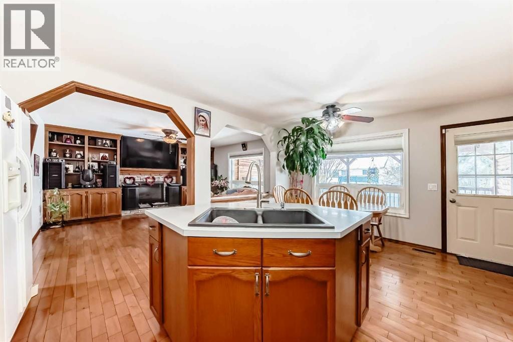 49 Applewood Court SE — photo 9