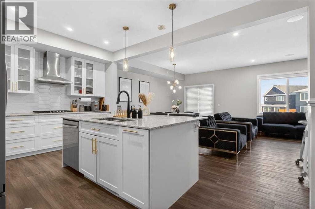 66 Belmont Manor SW — photo 2