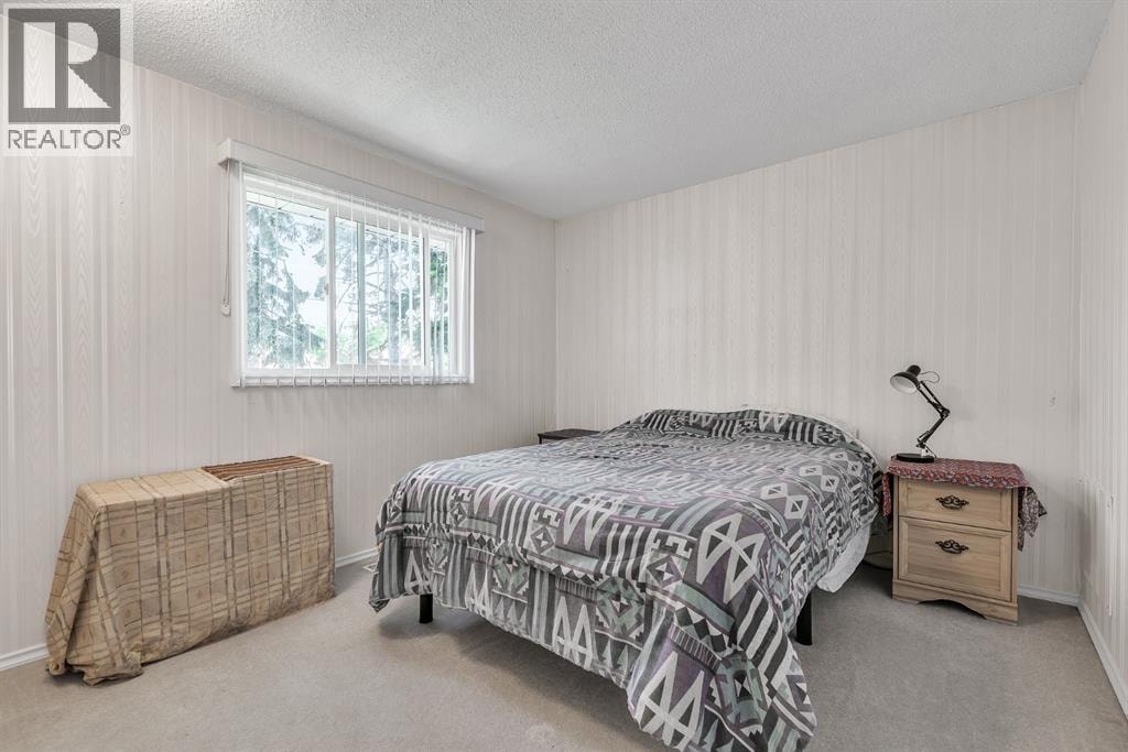 173 Margate Close NE — photo 9