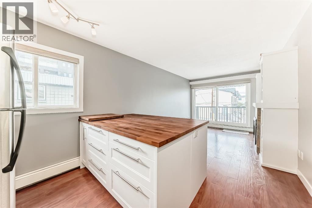4, 2902 17 Avenue SW — photo 22