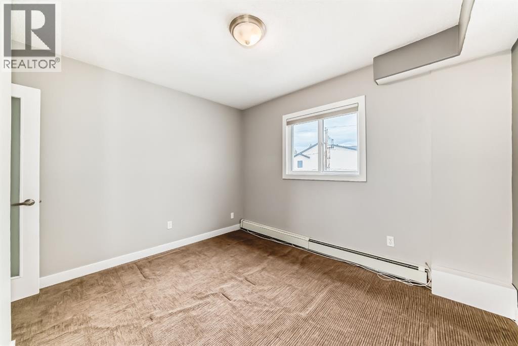 4, 2902 17 Avenue SW — photo 32