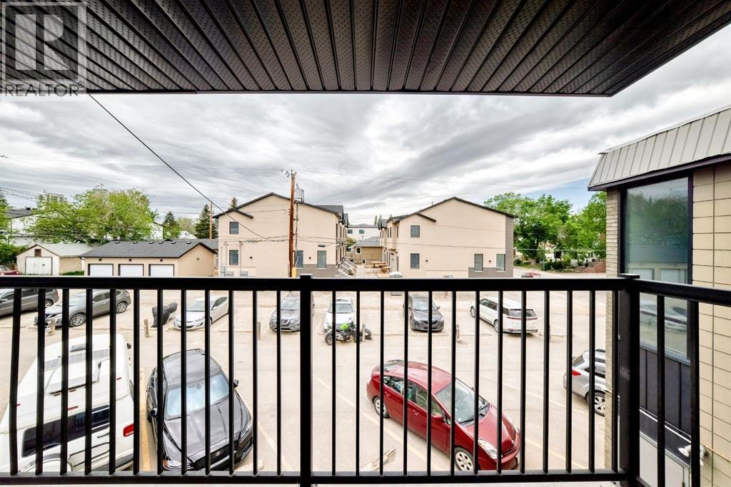 4, 2902 17 Avenue SW — photo 27