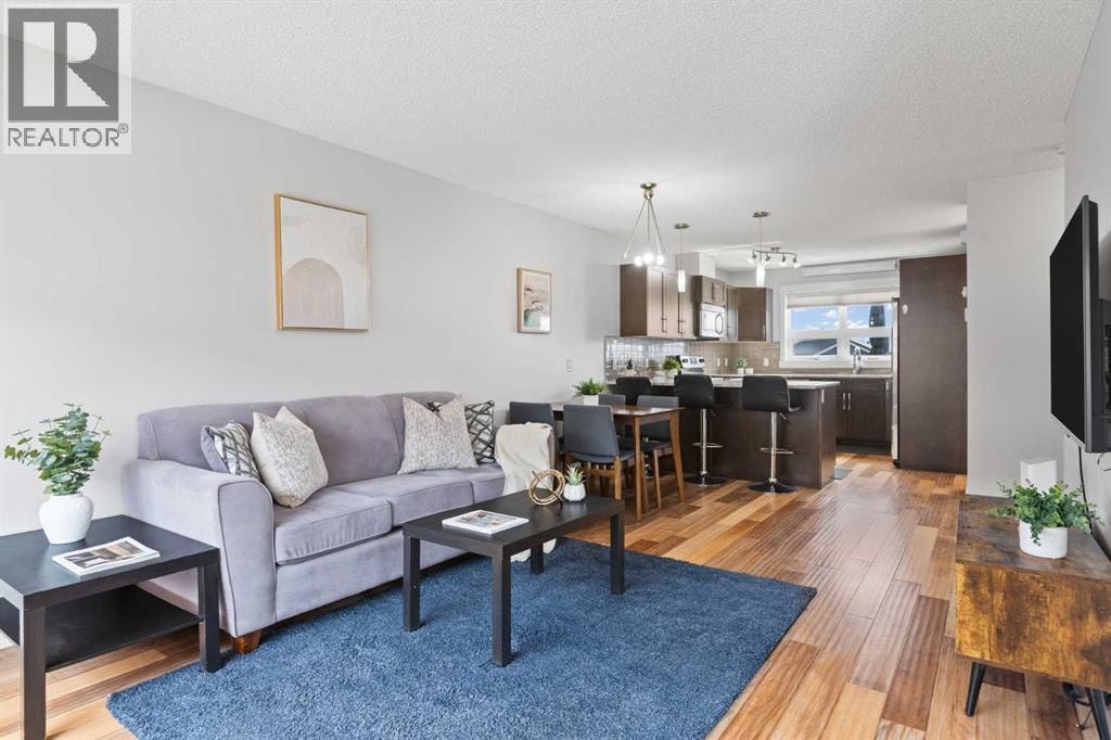 230 Covecreek Circle NE — photo 2
