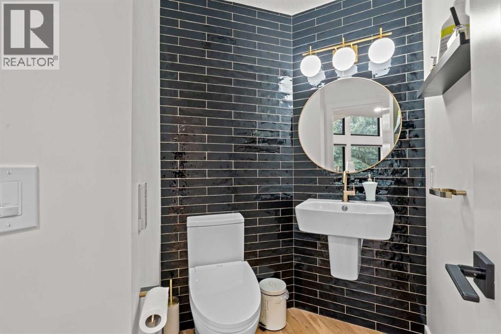 931 Shawnee Drive SW — photo 17
