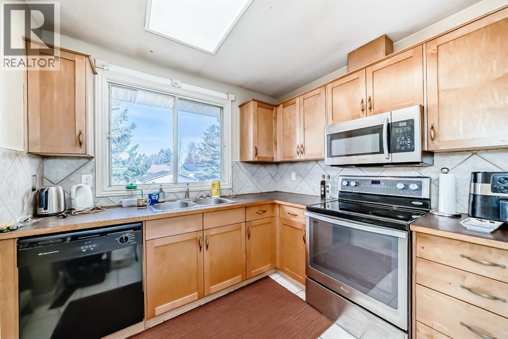 247 Bracewood Road SW — photo 4
