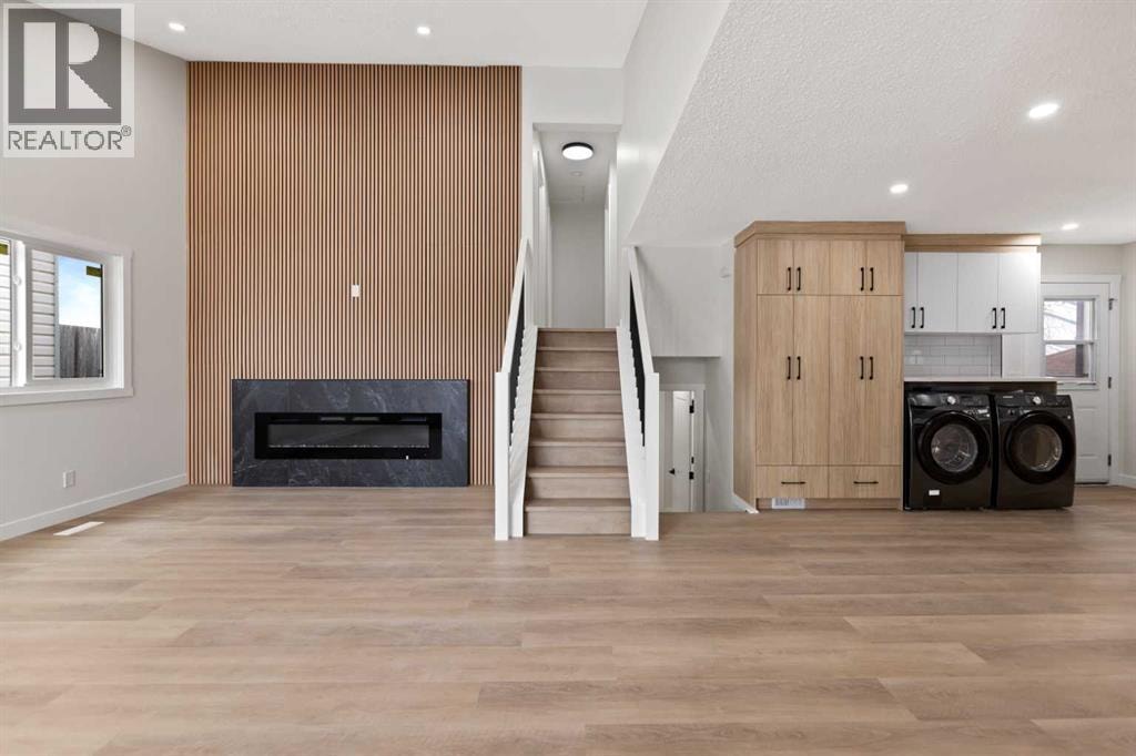 2031 24 Avenue NE — photo 4