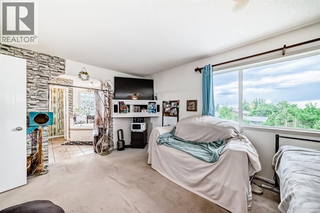 616 Mcculloch Crescent — photo 12