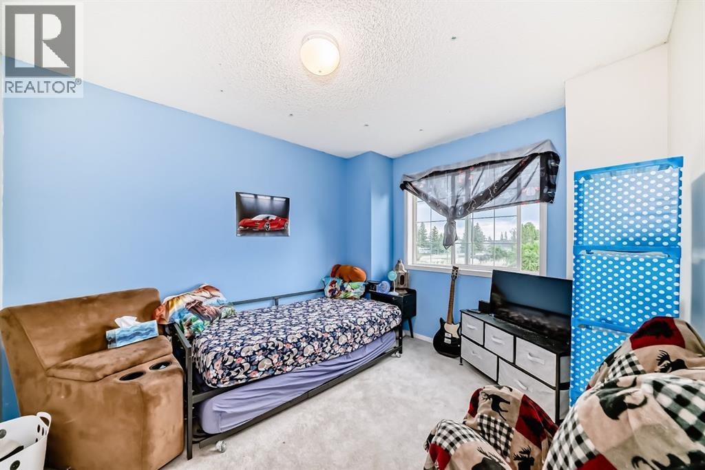 616 Mcculloch Crescent — photo 17