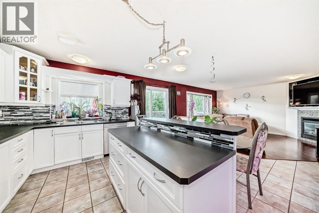 616 Mcculloch Crescent — photo 4