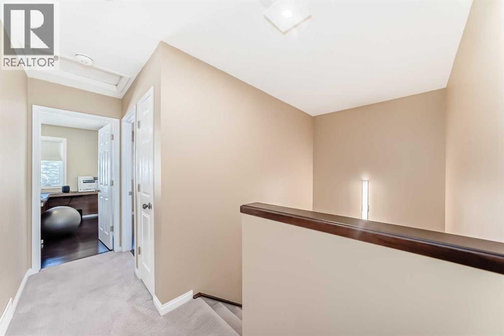 402 Citadel Heights NW — photo 25