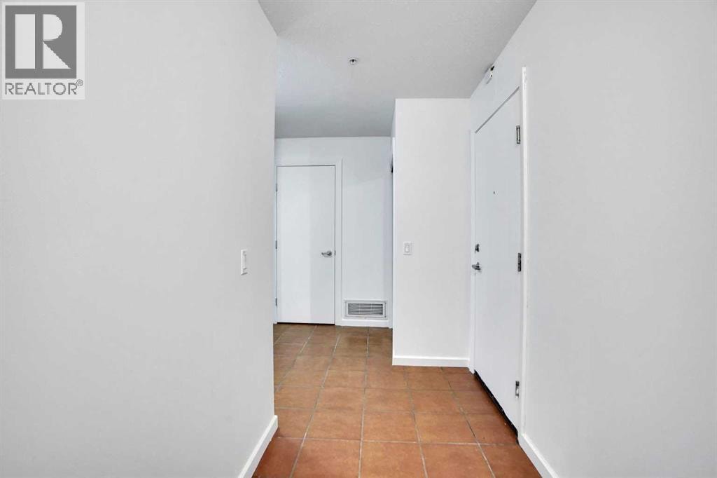 404, 1410 1 Street SE — photo 27
