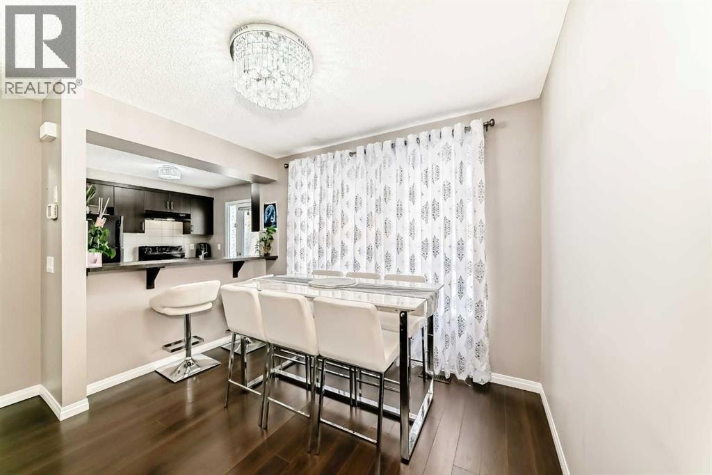 127 Windford Gardens SW — photo 8