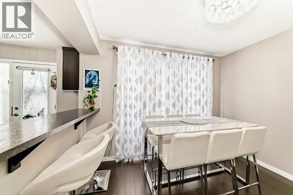 127 Windford Gardens SW — photo 10